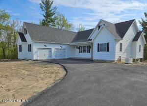 445 N Mansion Road Duanesburg, NY 12056