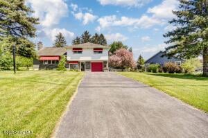 181 Van Dyke Avenue Amsterdam, NY 12010