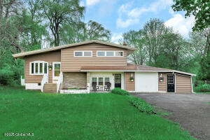334 Ridge Road Glenville, NY 12302