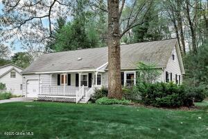 16 Newcastle Road Halfmoon, NY 12065