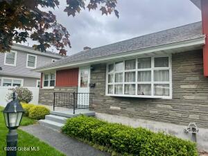 1385 Fern Avenue Schenectady, NY 12306