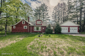 5518 Crooked Street Galway, NY 12074