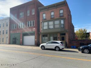 1425-1431 5th Avenue Troy, NY 12180