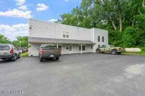 389 Anthony Street Schenectady, NY 12308