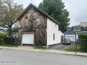 1 Willard Street Hoosick Falls, NY 12090