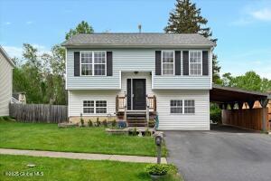 16 Morgans Run Schuylerville, NY 12871