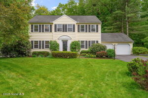 55 Journey Lane Glenmont, NY 12077