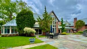 170-176 Woodlawn Avenue Saratoga Springs, NY 12866