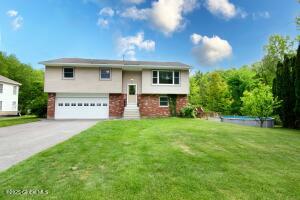 22 Silver Lane Burnt Hills, NY 12027
