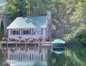 95 Birdsall Road Queensbury, NY 12804