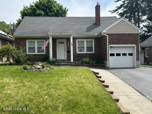 24 Center View Drive Troy, NY 12180