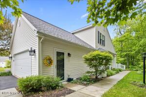 23 Cedar Court Queensbury, NY 12804