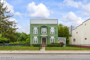 1466 3rd Street Rensselaer, NY 12144