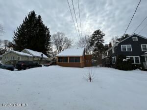 31 Mallory Avenue Queensbury, NY 12804