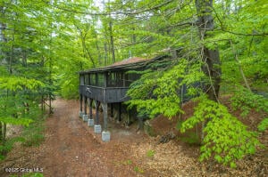 8 Crescent Drive Hadley, NY 12835