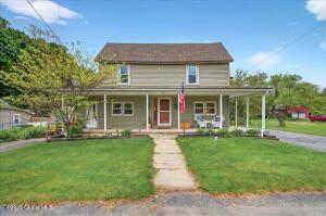 17 Belott Drive Clifton Park, NY 12065