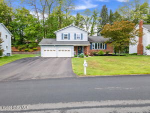 34 Deer Path Drive Albany, NY 12205