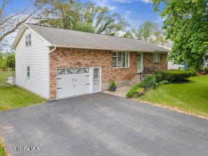 3291 Frank Street Schenectady, NY 12306