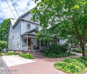 19 George Street Saratoga Springs, NY 12866