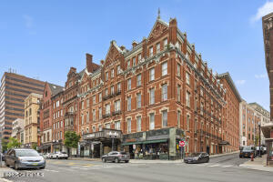 76 N Pearl Street Albany, NY 12207