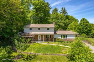 4 Sturbridge Court Clifton Park, NY 12065