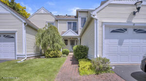 17 Kensington Place Albany, NY 12209