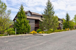 73 Liftside Drive Hunter, NY 12442