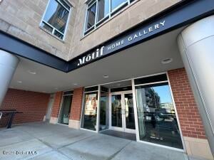 18 Division Street Saratoga Springs, NY 12866