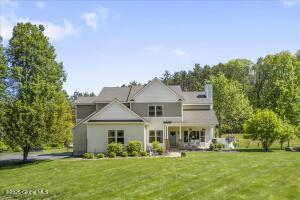 8 Garnet Mine Court Gansevoort, NY 12831