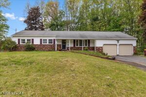 9 Mountain View Terrace Clifton Park, NY 12019
