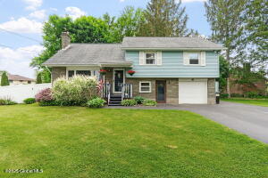 129 Charlton Road Ballston Lake, NY 12019