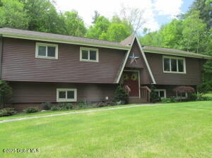 499 Tamarack Road Pittsfield, MA 99999