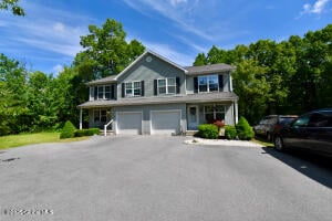 17 Fellows Road Halfmoon, NY 12065