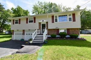 23 Bayberry Drive Clifton Park, NY 12065