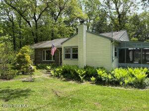 8 Lee Avenue Rexford, NY 12148