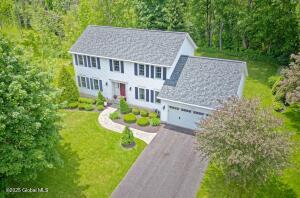 42 Michelle Drive Clifton Park, NY 12065