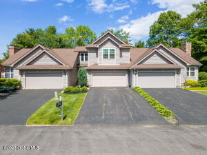 11 Wesley Place Voorheesville, NY 12186