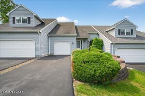 21 Fairway Drive Mechanicville, NY 12118