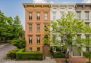 1 E Court Street Hudson, NY 12534