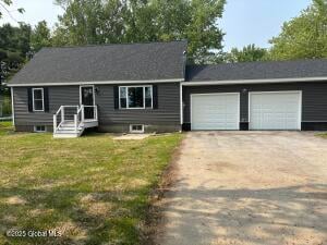 571 McQueen Road Amsterdam, NY 12010