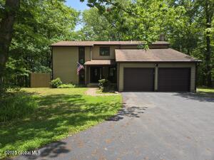 251 Vernon Road Glenville, NY 12302