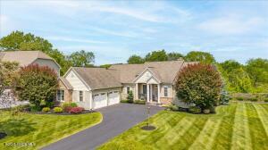 19 Hidden Farm Lane Mechanicville, NY 12118