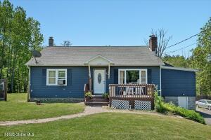 3287 Ny Highway 43 Averill Park, NY 12018