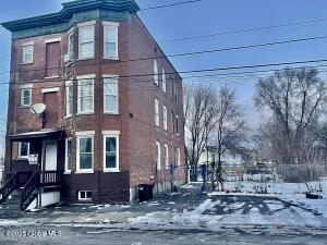 869 Strong Street Schenectady, NY 12307