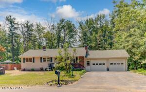 8 Birchtree Lane Ballston Spa, NY 12020