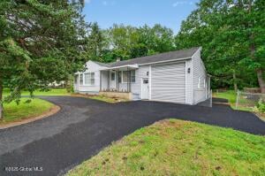 12 Haviland Avenue Glens Falls, NY 12801