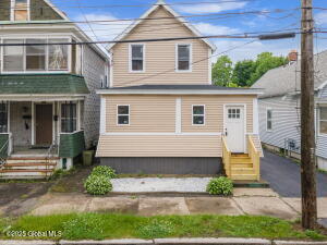 1084 Webster Street Schenectady, NY 12303