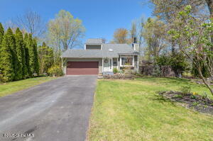 28 Carolanne Drive Delmar, NY 12054
