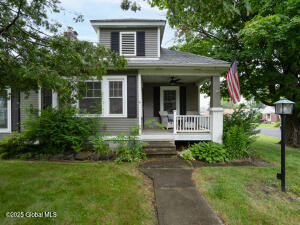 23 Hampton Avenue Rensselaer, NY 12144