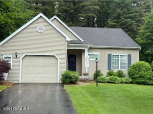 8 Hawthorn Drive Fort Edward, NY 12828